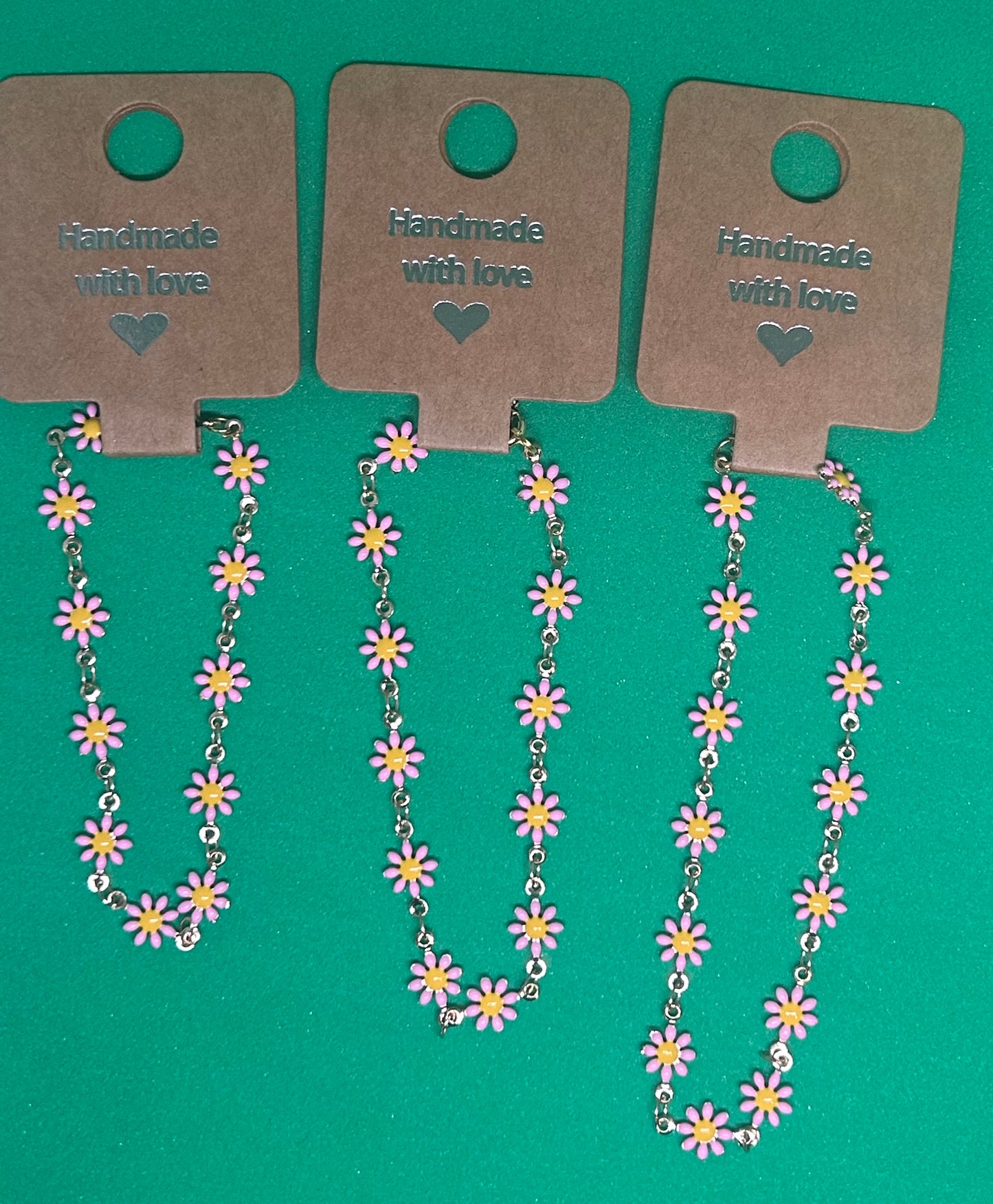 Delicate Daisy Bracelet